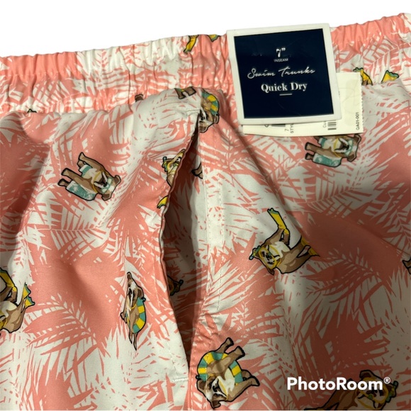 NWT Men’s Club Room 7” Quick Dry Swim Trunks Size Small - Picture 3 of 5